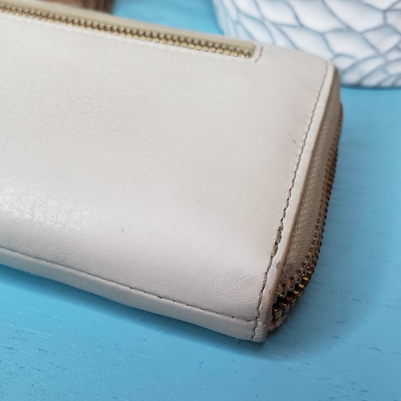 Fossil Marble Wallet - Picture 5 of 6